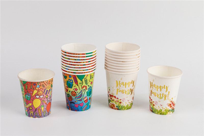 seven/nine ounse paper cups