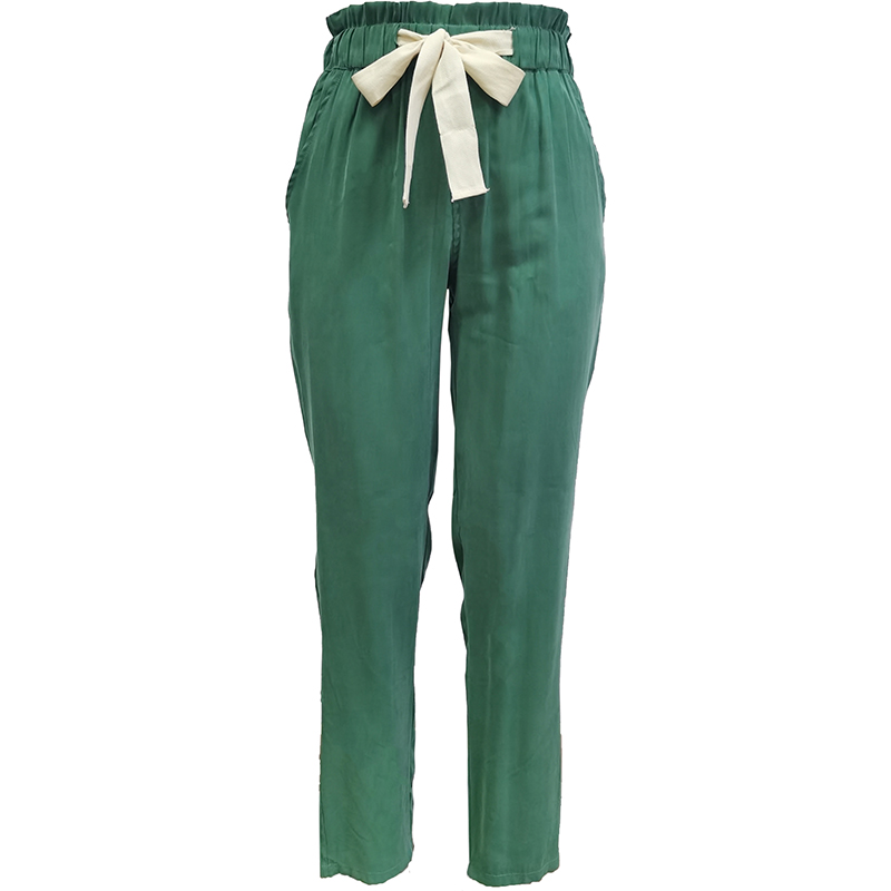Cotton tape trousers Featured Image