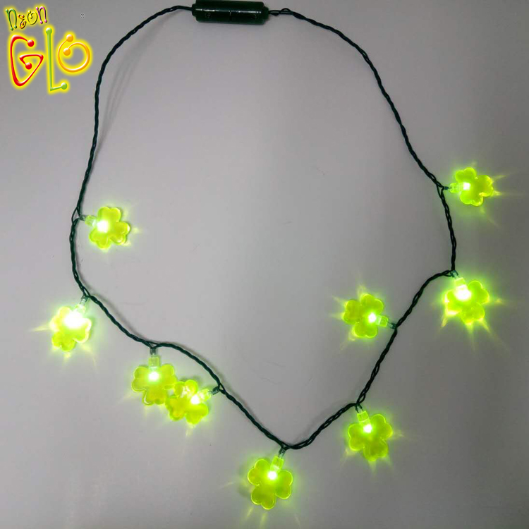 2 color 9 LEDs jewelry necklace flashing Shamrock Necklace for St Patrick's Day