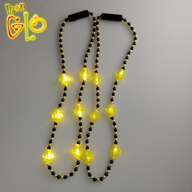 New product ideas 2018 glow in the dark flash necklace for dress party