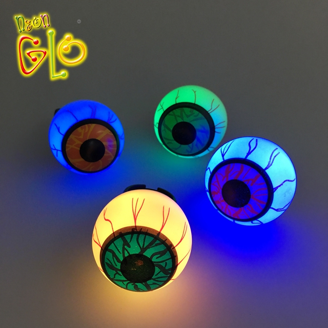 Hot sell led toys flashing led eyeball ring for dance party and halloween party supplies