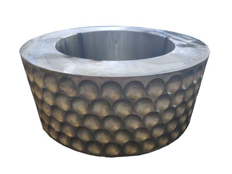 Coal roll part    alloy steel, stainless steel,  solid forging alloy steel core Featured Image