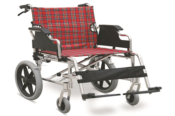 Major Differences Between Wheelchairs and Transport Chairs