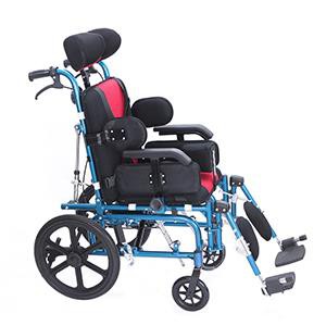 Verstelbare rolstoel voor hersenverlamming
