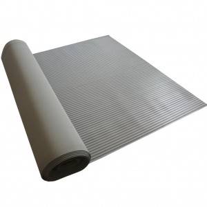Gray Color Striped Truck Bed Mats, Anti-Slip Rubber Sheet, Factory Flooring Rubber Sheets