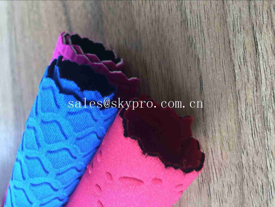 Colorful Professional Flexibly SBR Neoprene Fabric Roll Pattern Non – toxicity Environmental Protection