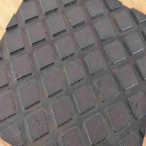 Anti-slip Solid Square Heavy Duty Rubber Mat for Water Proof Black Color Emboss Top IR Butyl Rubber Insulation