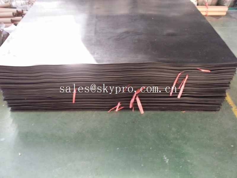 Black Self Adhesive Commercial Rubber Mats 1mm-50mm Thickness , 1m-2m Width