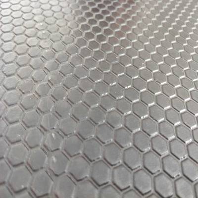 Black 14mm thick double sided high density comfortable honeycomb hexagon cow stall mat