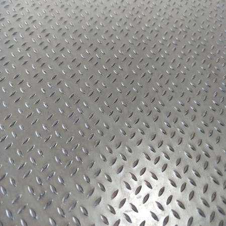 Durable Anti-slip Checker Pattern Rubber Mat Smooth  Recycled Rubber Mats Flooring Gasket