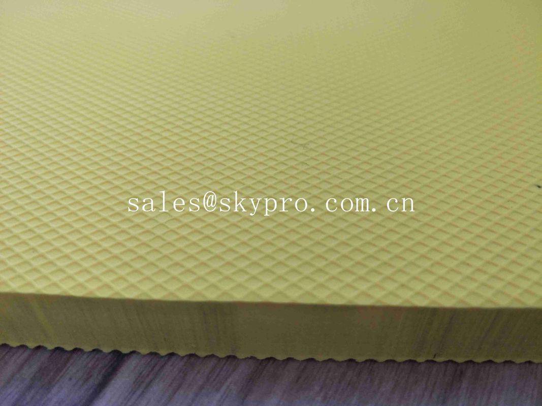 China wholesale Embossed Rubber Foam - Multi Color Eco – Friendly EVA Foam Sheets With Pattern Skid Resistance – Skypro