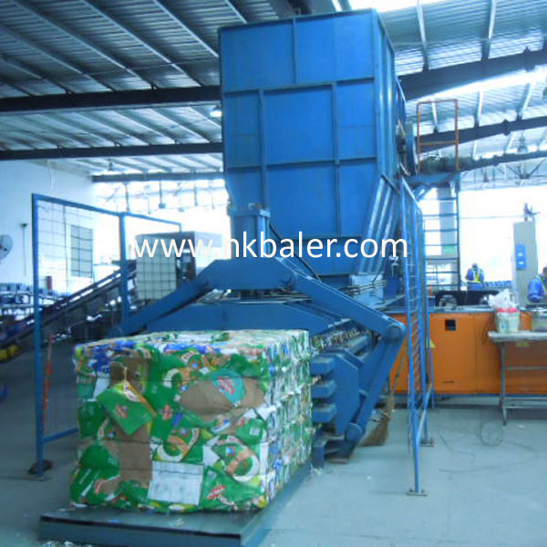 Fuldautomatisk affaldspapir hydraulisk ballepresser bruges hovedsageligt til forskellige materialer såsom returpapir