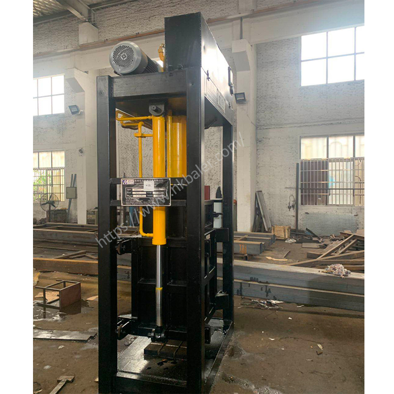 Lifting Chamber Used Clothes Balers Machine