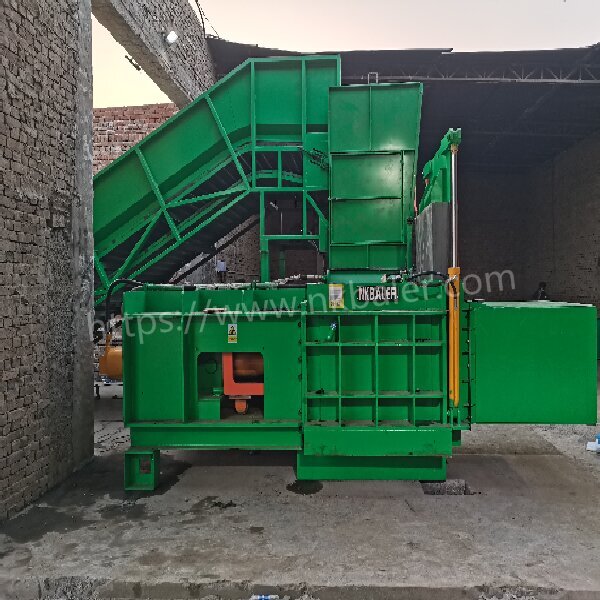 Alfalfal Hay Baling Machine Improves The Quality And Value Of Forage