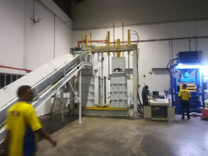 Машина за пресовање текстила са две кутије