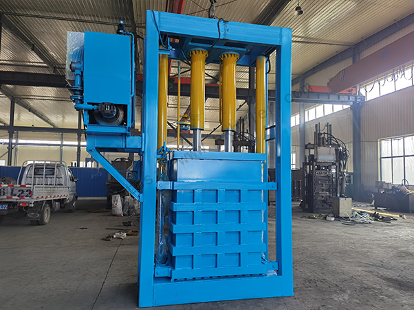 What is Used clothes baling machine price？