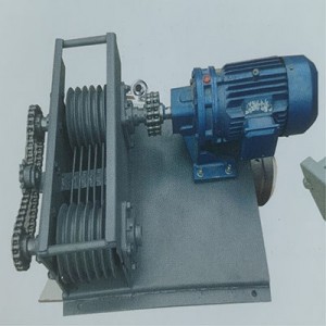Poultry manure cleaning equipment