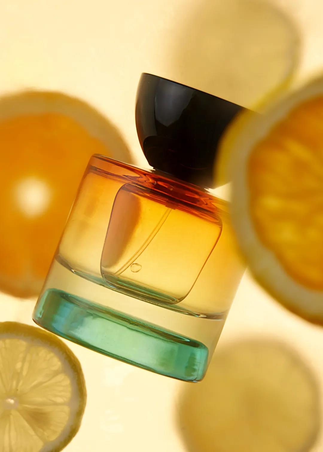 2022 Trend Alert: Colorful perfume bottles