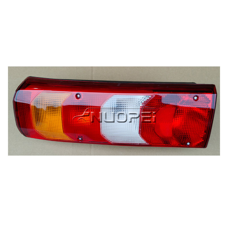 BENZ Truck Electrical System Tail Lamp A0035440903 0035440903 A0035441003 0035441003