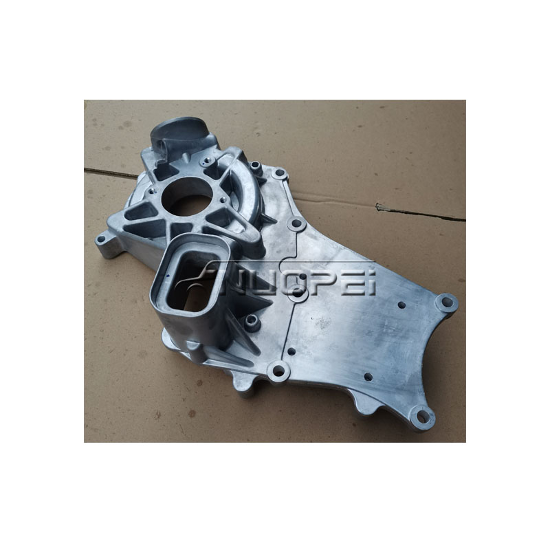 Volvo Truck Parts Cooling System Water Pump Housing 20539530 22195476 22165476 7420539530