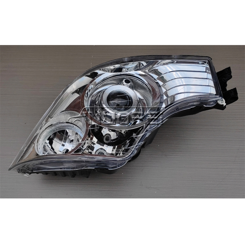 BENZ Truck Body Parts Headlamp Headlight 9608200339 9608200239