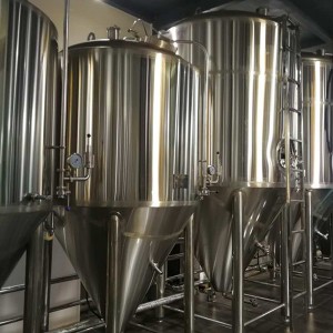 8000L conical fermenter