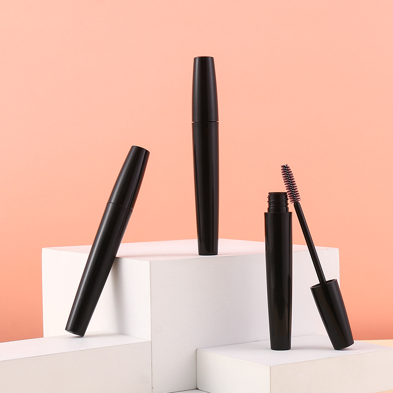 4.5ml ABS shuttle-shaped black mascara tube custom color plastic makeup container