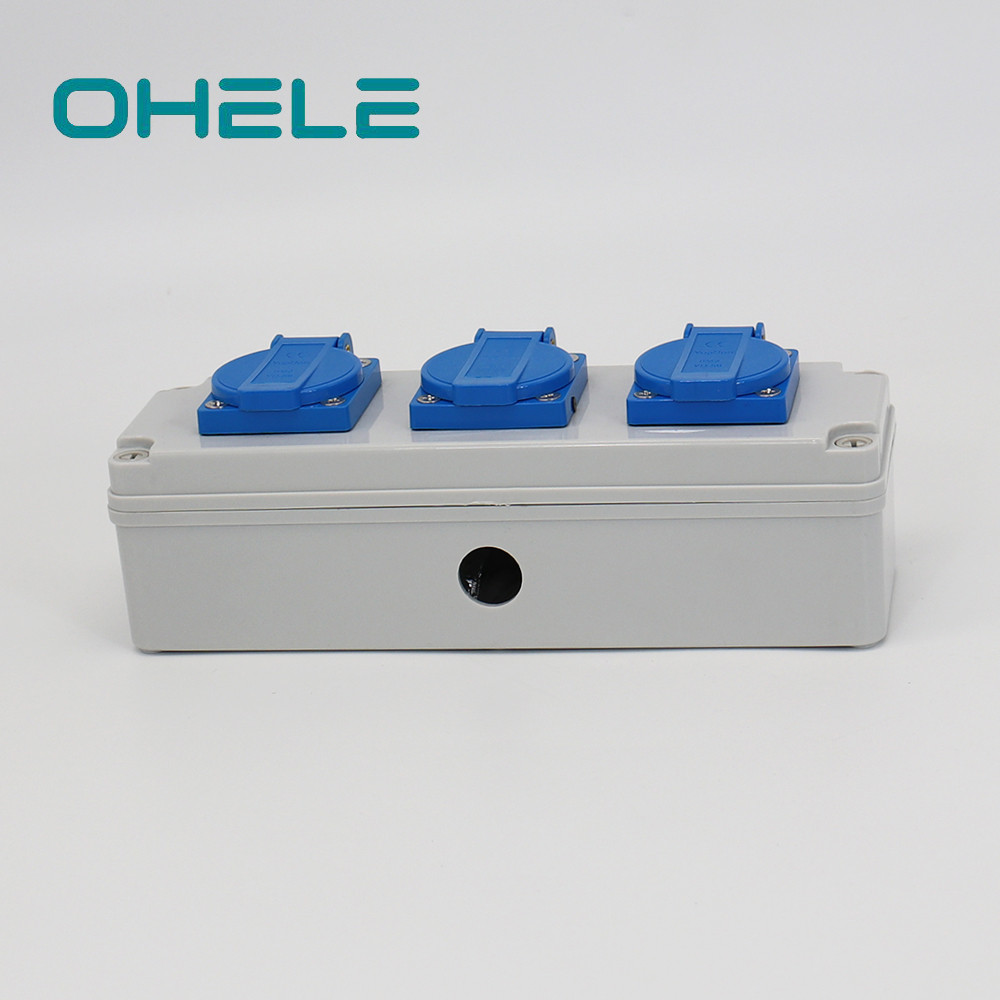 China Factory for Recessed Power Outlet - 3 Gang UK Socket – Ohom