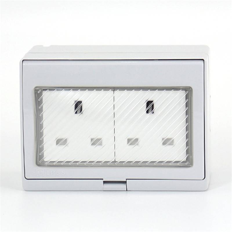 UK Electrical Switched IP55 waterproof Switch And Socket 1