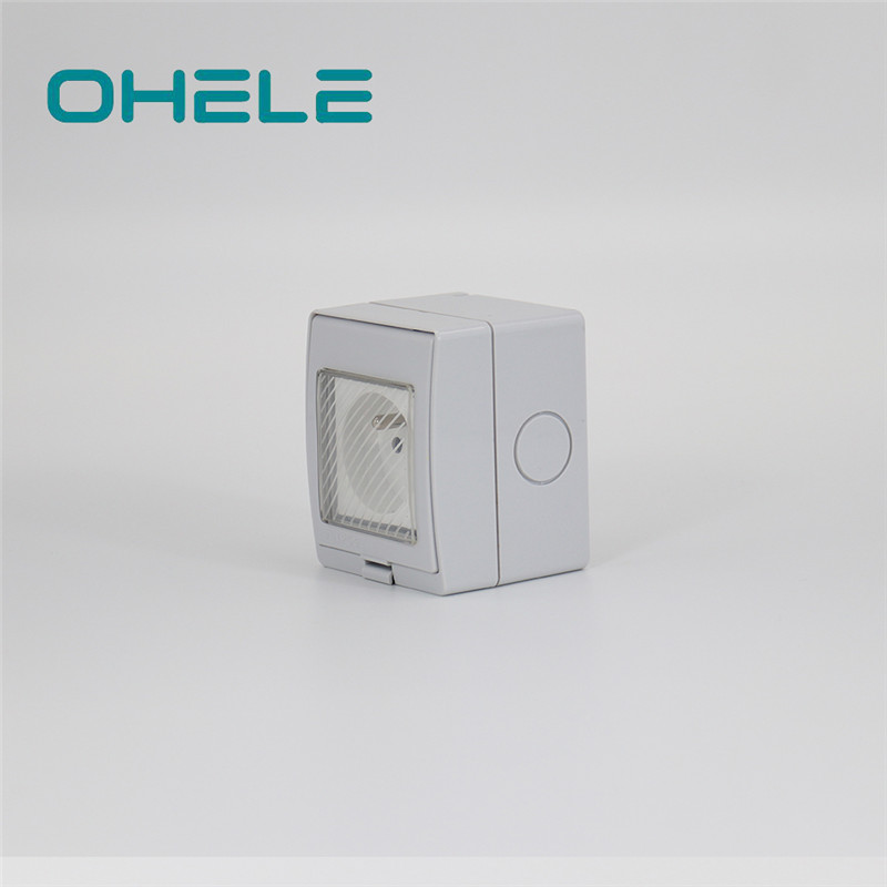 Double Threaded Nipple Electrical Sockets And Switches - 1 Gang French Socket – Ohom