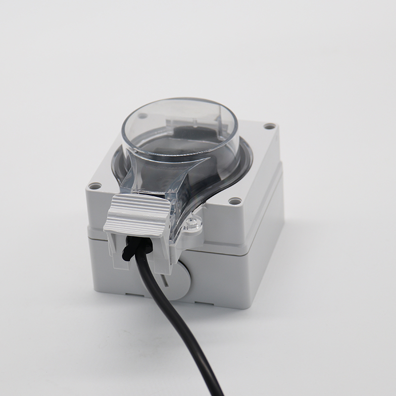 2020 wholesale price Three Pin Plug Socket - 1 Gang UK Socket – Ohom