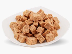 Reasonable price for Natural Grain Free & Pure Salmon Cubes Snack for Dog Pet Treats