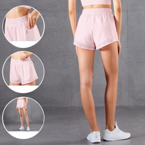 Womens loose sports shorts breathable mesh phone pocket quick dry shorts with liner