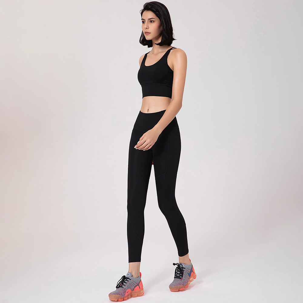 Custom Ladies Sexy Yoga Pants Fashion Leggings Fitness Sportswear - China Yoga  Wear and Gym Wear price