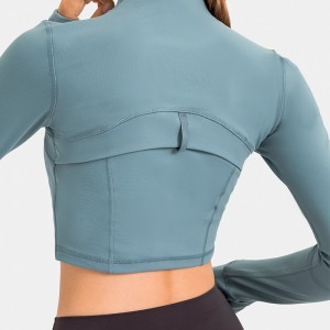 Women’s slim fit thumb holes yoga zip up cropped jacket – Sports Jackets | Sportswear