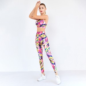 Factory wholesale China Compression Sports Tights Wear OEM Custom Fitness Yoga Pants Print Hip Elastic Sports Leggings