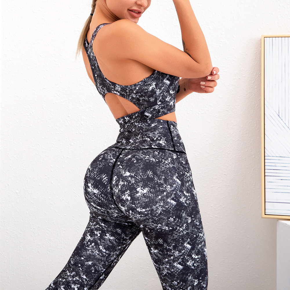 China Wholesale Chamoise Factotries - Women Print Clothing Sports Bra And High Waisted Workout Leggings Yoga Set – Omi