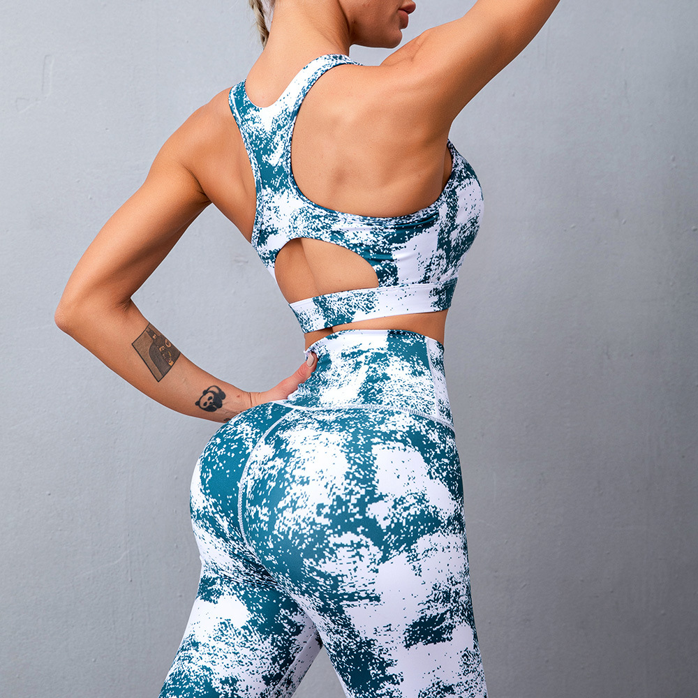 China Wholesale Custom Logo T-Shirts Manufacturers - Women Printed Jogging Sportswear GYM Leggings Workout Two Piece Yoga Bra Set – Omi