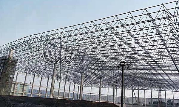 Some problems and solutions in the construction process of steel structure engineering (2)