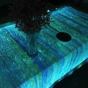 Wholesale Thoroughbred Christmas Lights - Luminous Table Cloth for Christmas or Party Decoration – Daishing