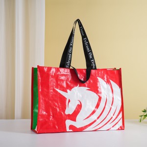 Wholesale PP Woven Grocery Bags OEM Manufacturer of Durable Laminated Shopping Totes with Reinforced Handles