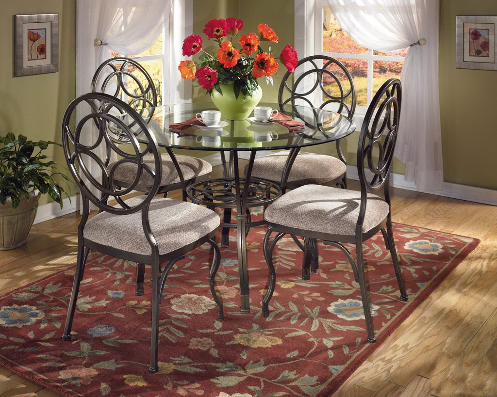 The constituent elements of wrought iron home furnishings