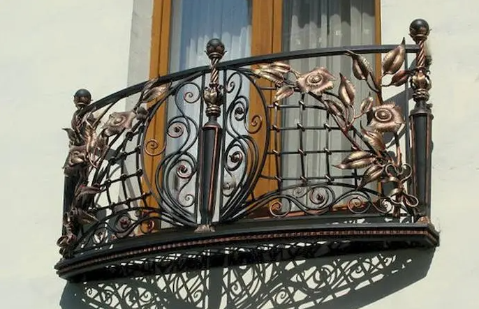 The Artistic Techniques of Iron Art