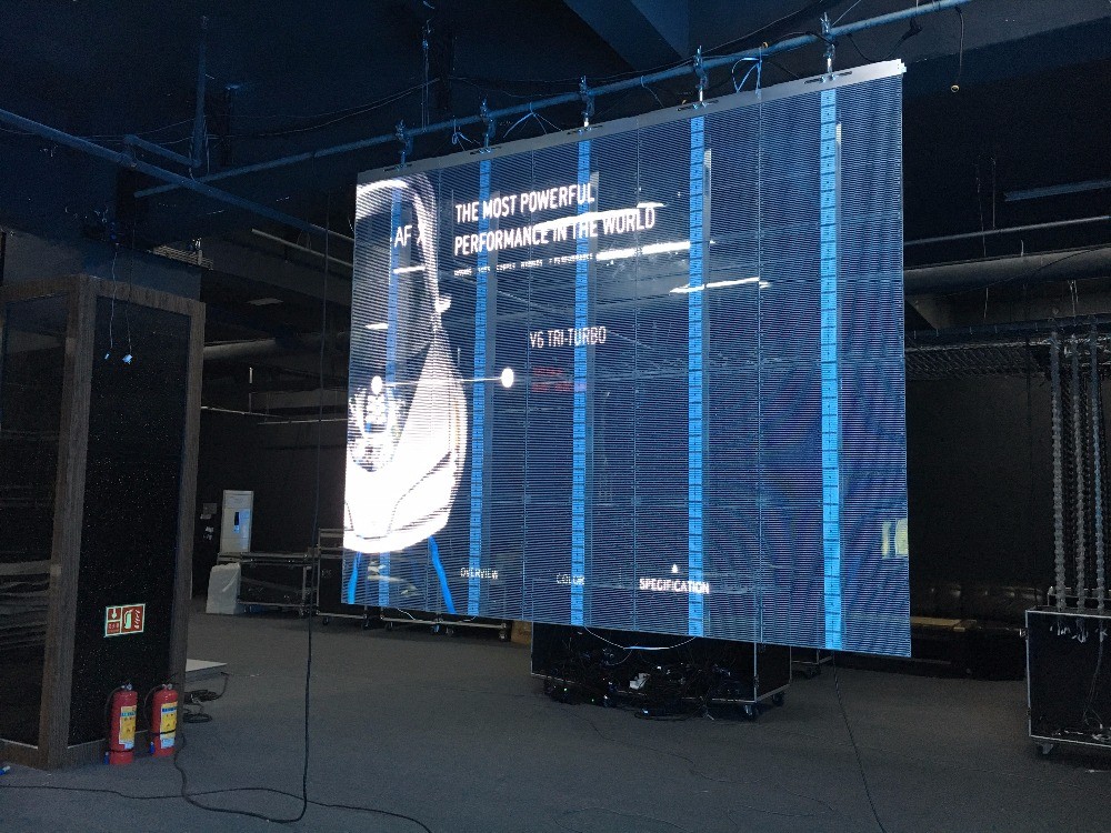 P10 Outdoor 3D Led Advertising Screen Full Color Waterproof Hd Transparent Led Display Screens