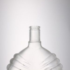 700ml Clear liquor glass bottles