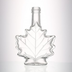 Design fashion shape liquor glass bottle with screw