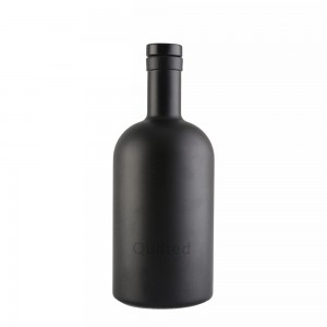500 ml liquor glass vodka bottle with packaging