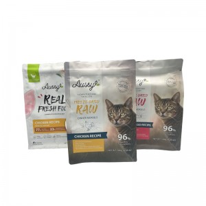 Custom Printed Freeze Dried Pet Food Packaigng Flat Bottom Pouches With Zip And Notches