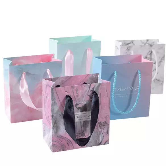 Custom Complicated Printed Pattern Empty Lovely Gift Bags Featured Image