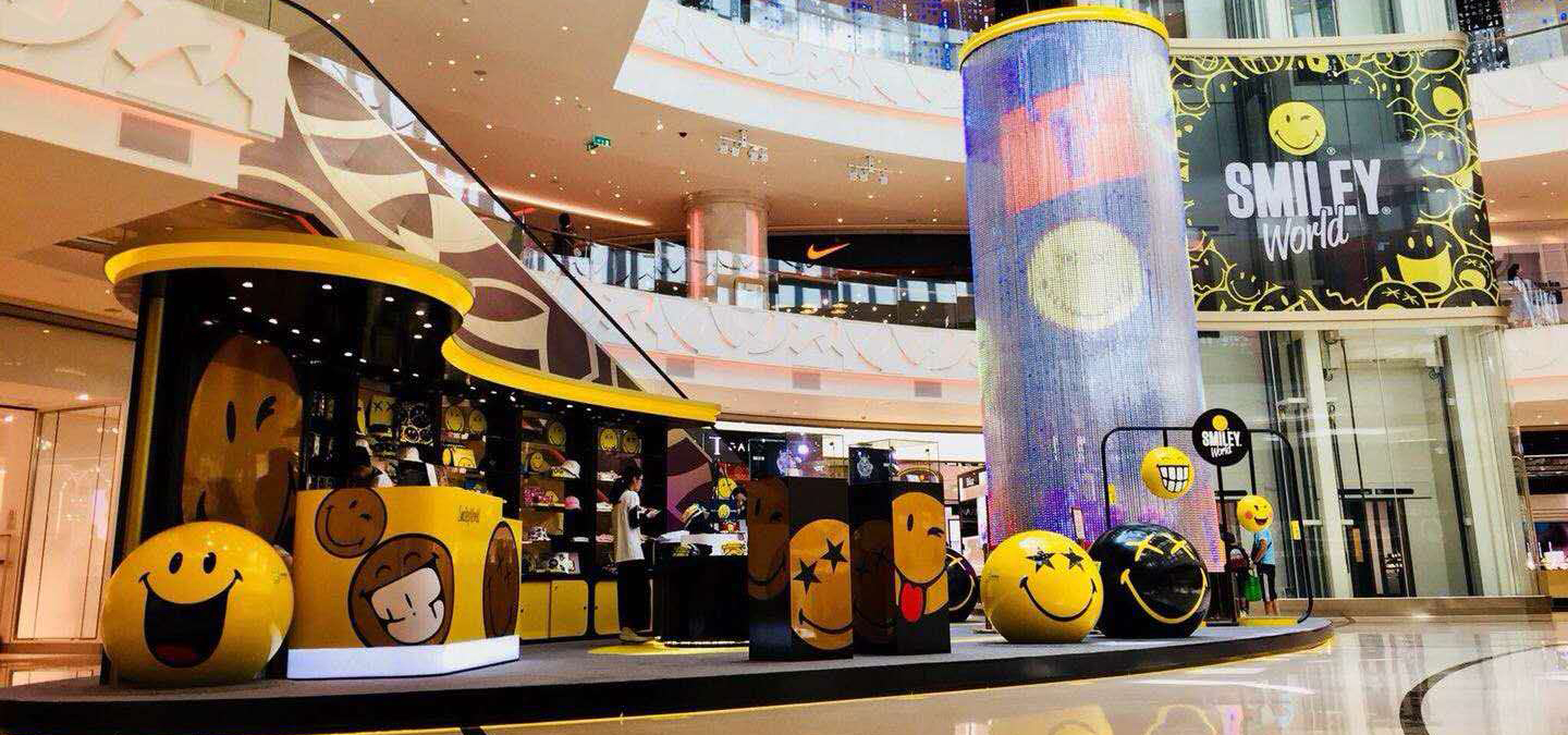 Galaxy Macau Smiley Themed Booth